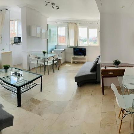 Apartamento Pisos con piscina planta 20 y 13 super vistas Madrid Exterior foto