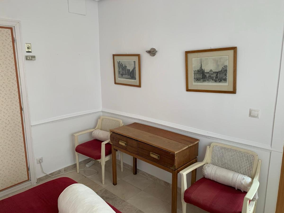 Apartamento Pisos con piscina planta 20 y 13 super vistas Madrid Exterior foto