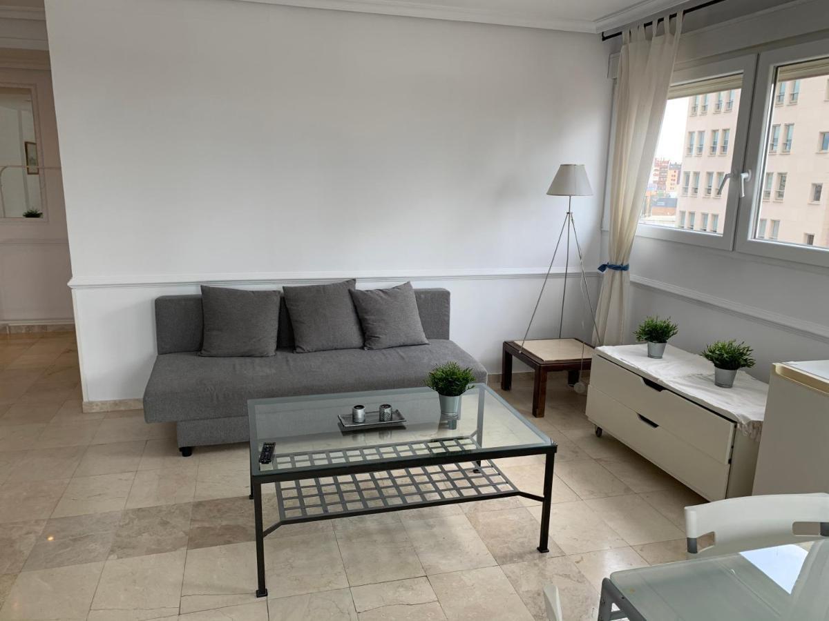 Apartamento Pisos con piscina planta 20 y 13 super vistas Madrid Exterior foto