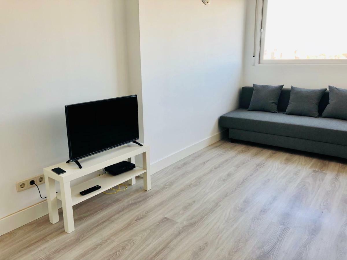 Apartamento Pisos con piscina planta 20 y 13 super vistas Madrid Exterior foto