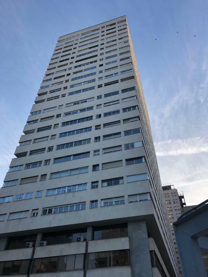 Apartamento Pisos con piscina planta 20 y 13 super vistas Madrid Exterior foto