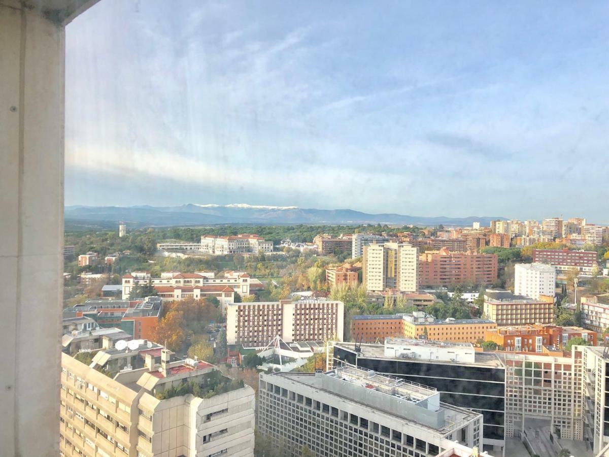Apartamento Pisos con piscina planta 20 y 13 super vistas Madrid Exterior foto