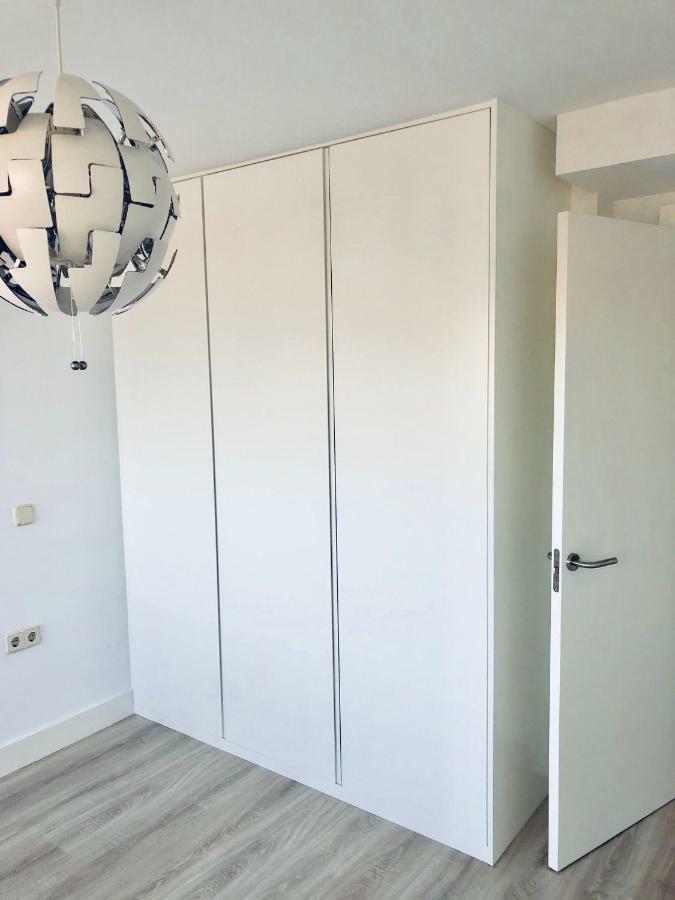 Apartamento Pisos con piscina planta 20 y 13 super vistas Madrid Exterior foto